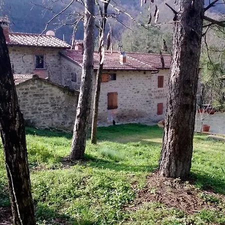 B&B Podere Cerreta Alojamento de Acomodação e Pequeno-almoço San Godenzo